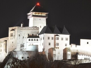 Trenčín hrad 1140px (SITA/Tomáš Somr)